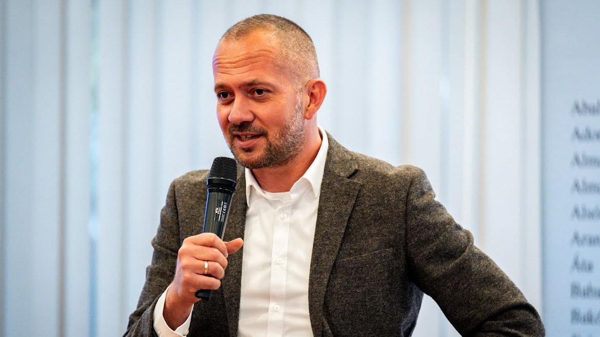 Gyopáros Alpár tájékoztatott a Magyar Falu Program új pályázati eredményéről.