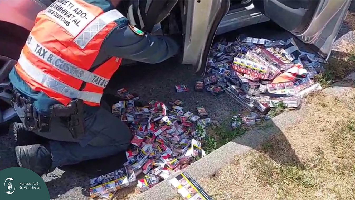 Pénzügyőrök akcióban: több ezer doboz elrejtett cigarettára bukkantak a bolgár házaspárnál