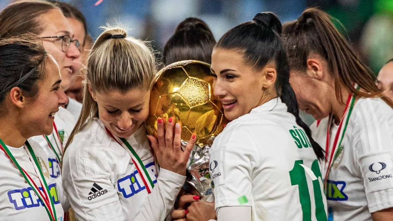 Marad a zöld-fehéreknél a szexi futballista - videóval!