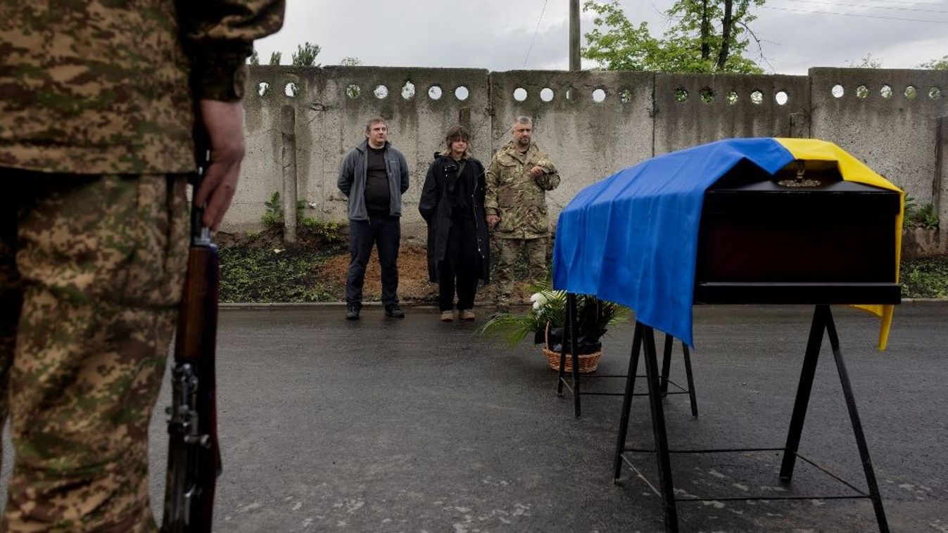 A halott ukrán katonák is bevételi forrásává váltak a korrupt tisztviselőknek