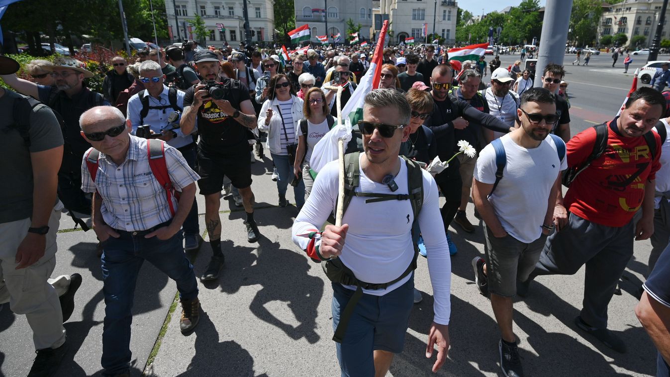 Budai Gyula feljelentette azt a tiszás kommentelőt, aki Orbán Viktor kivégzését követelte