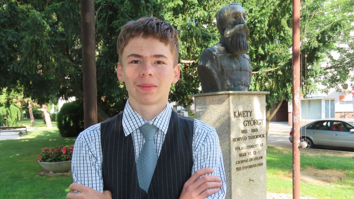 Kmety György rokona Szalka Ágost, büszke a hős csornai győzőre.