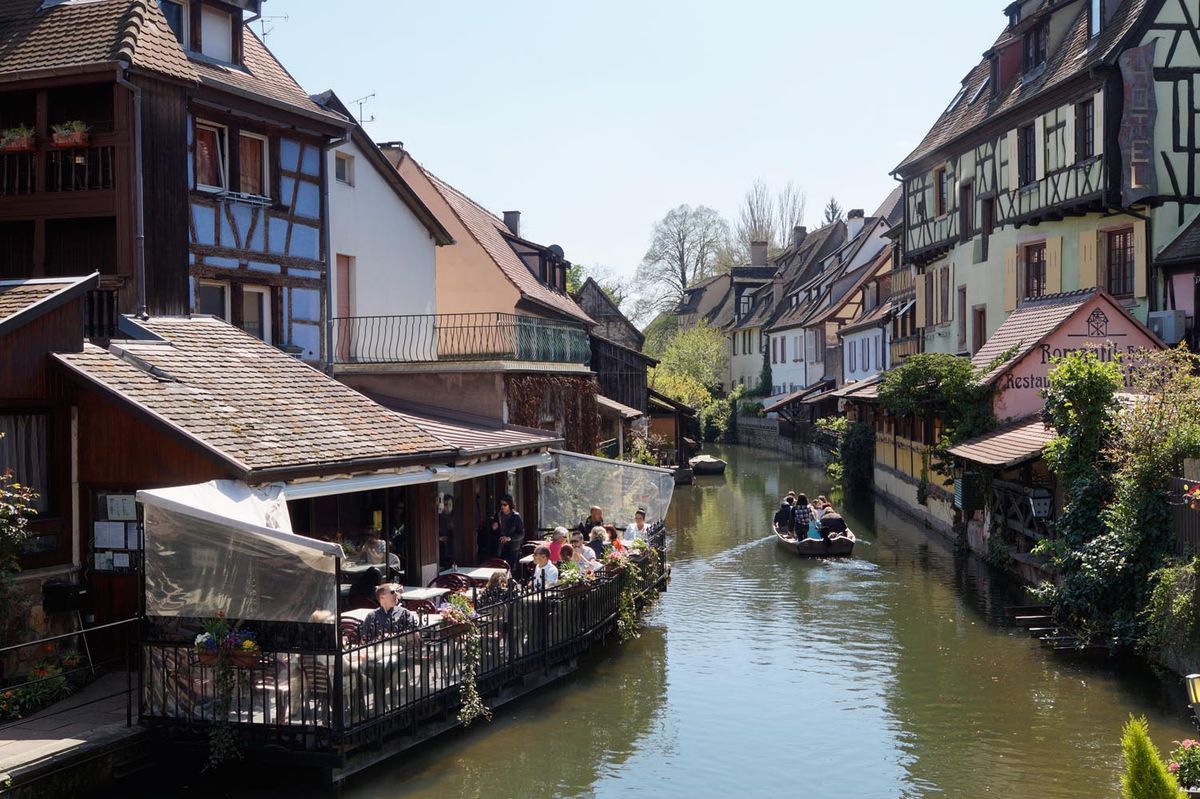Colmar "Petite Venise"-e, ahol csónakról csodálhatjuk a festői várost.