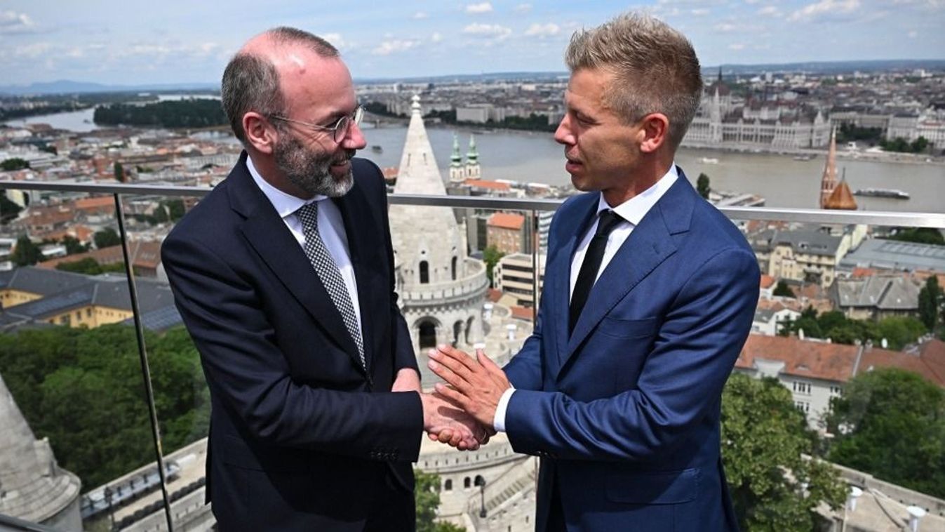Weber a brüsszeli háborúpártiság élére állt, a táborában kötelező Ukrajna feltétlen támogatása