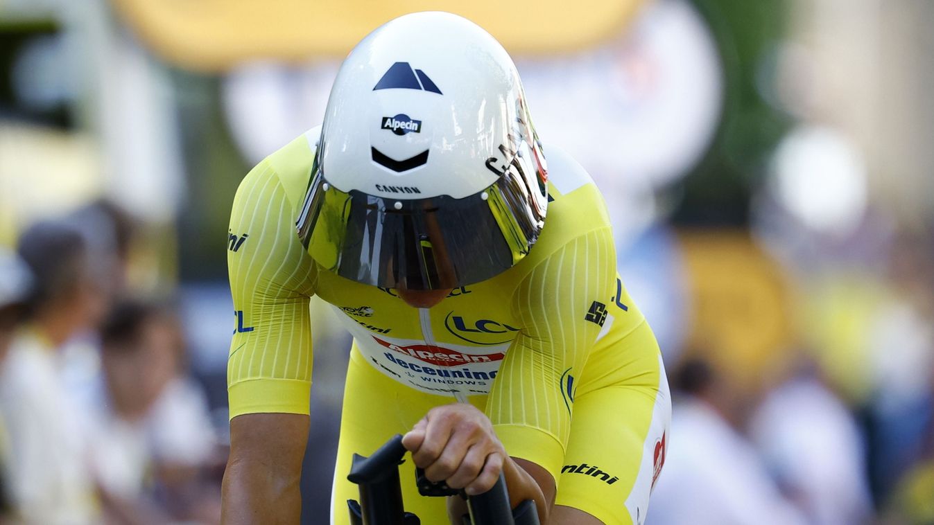 Tour de France 2025 - Evenepoel nyerte az időfutamot, de Pogacar örülhetett