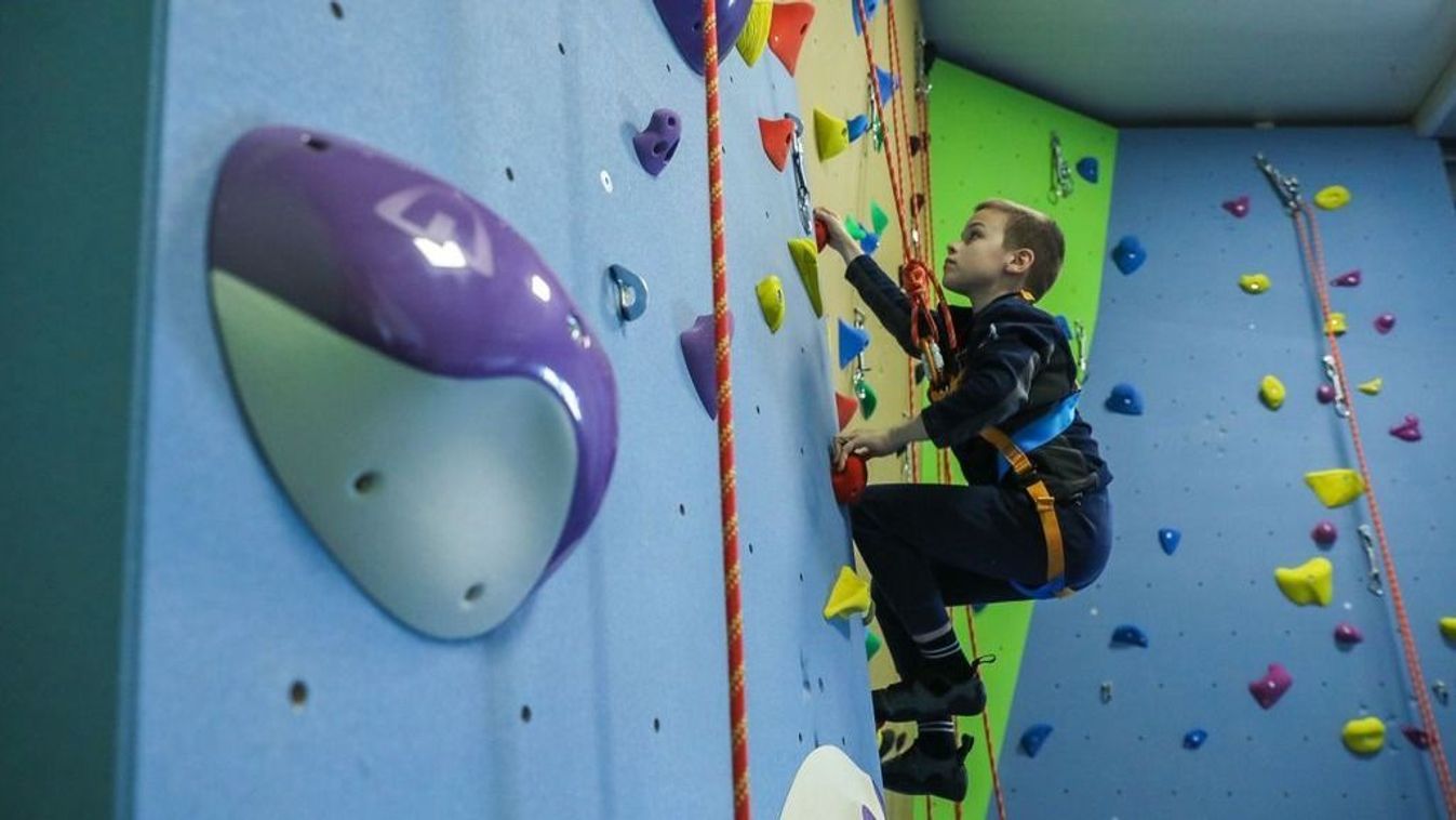 Mászófal épülhet négy vármegyei település iskolájában is