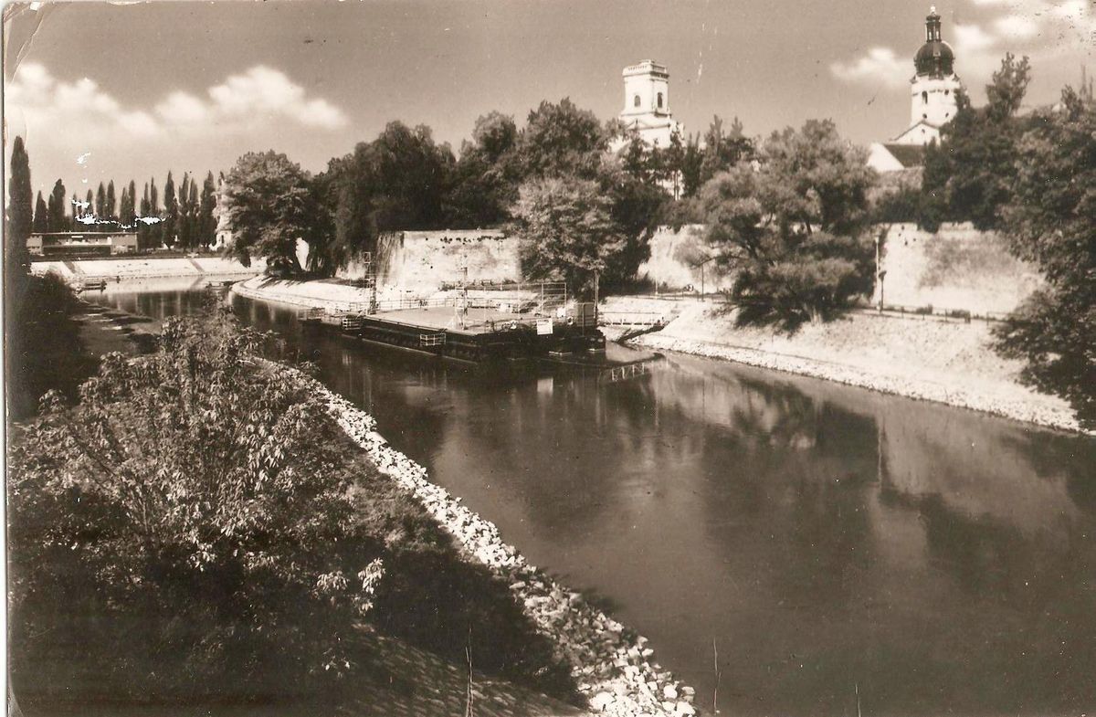vízi színpad