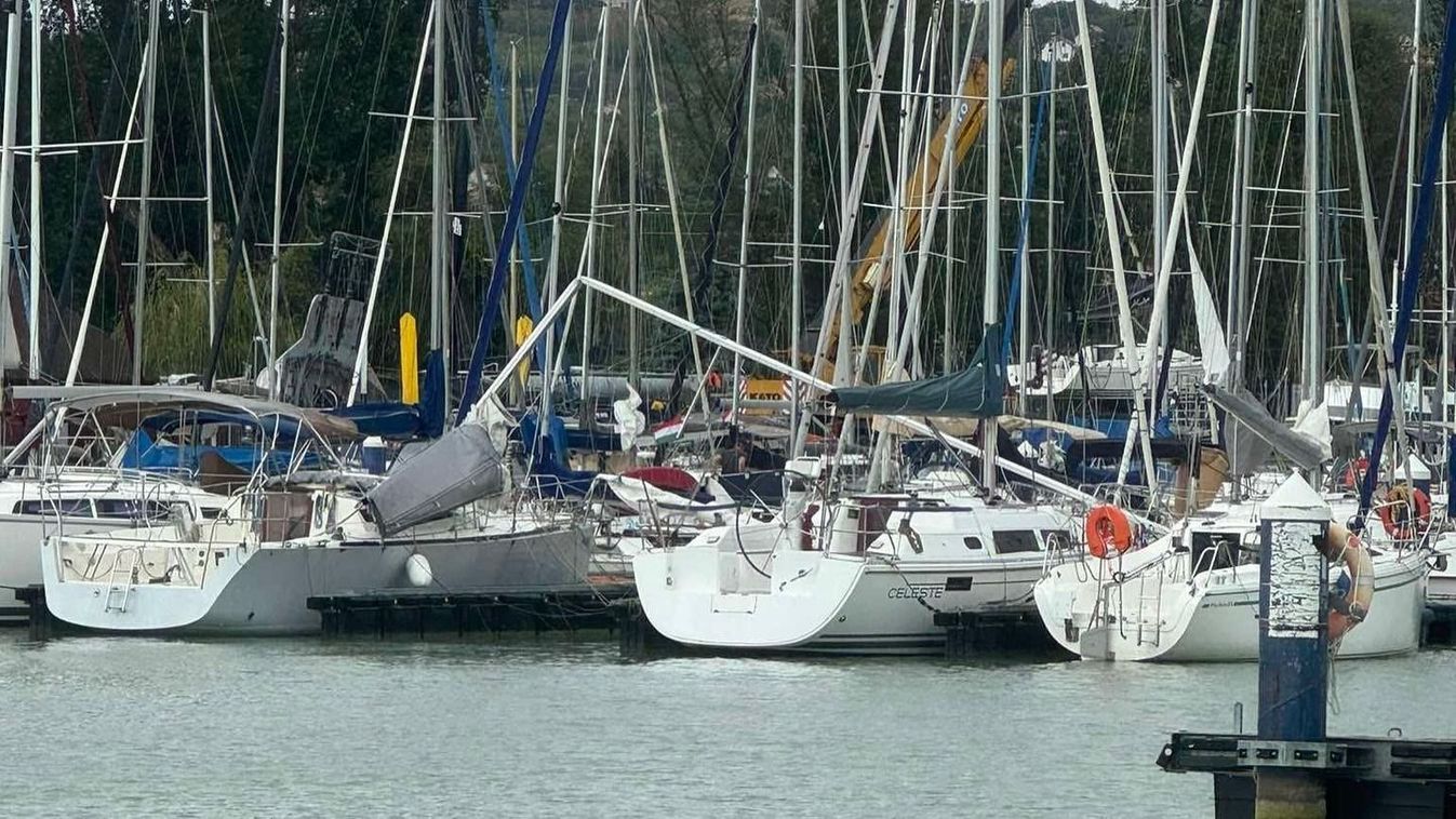 Odavert a vihar a Balatonalmádi kikötőnek - Fotók a pusztításról