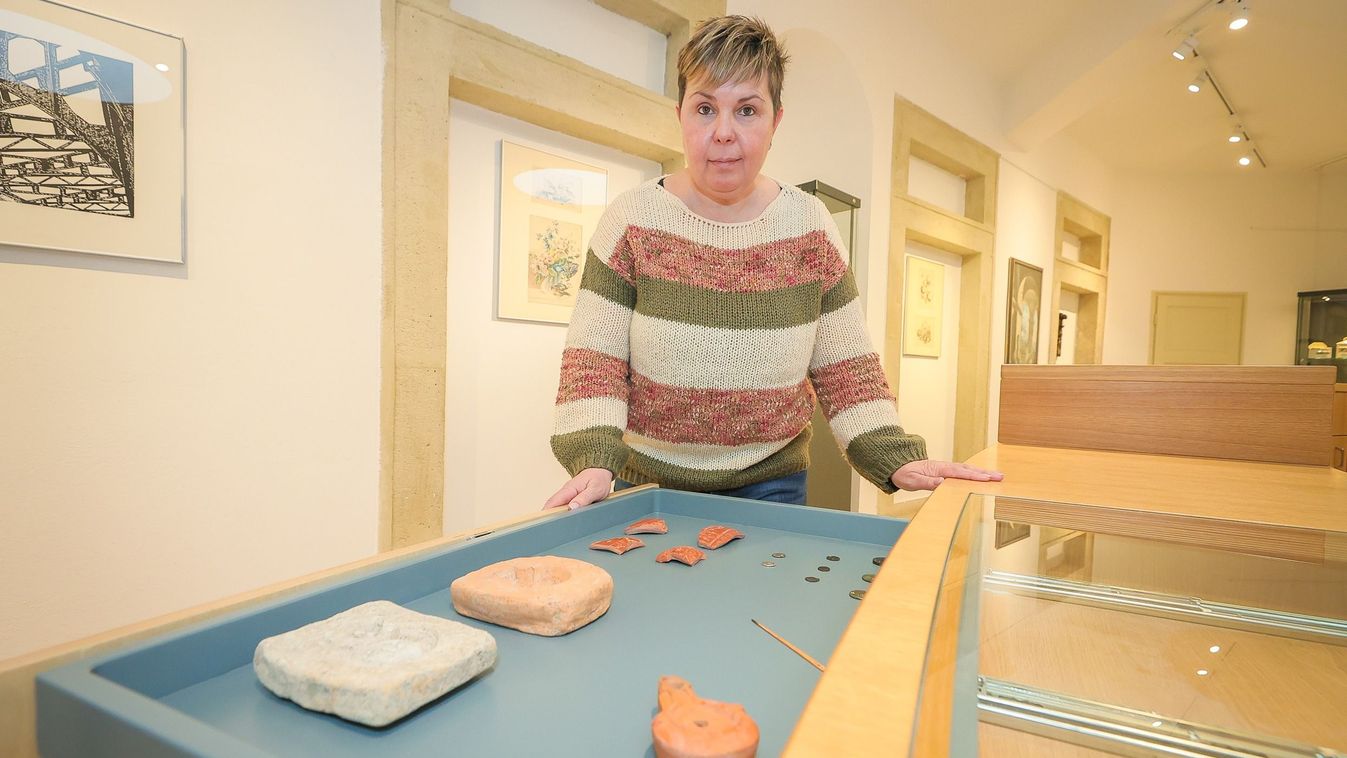 Magányos sír Csorna mellett, római mécsesek az Árpád út alatt