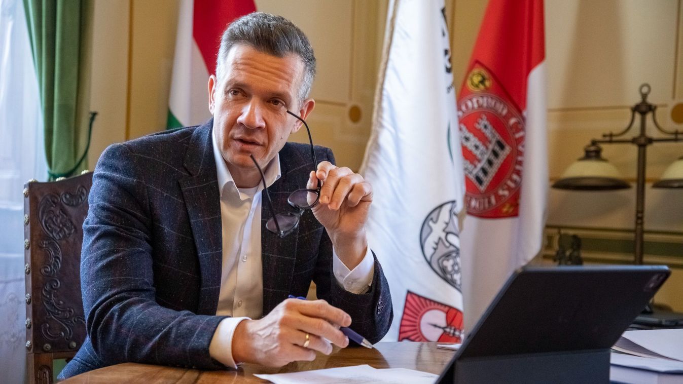 Biztos alap a város fejlődéséhez – utak újulnak meg Sopronban