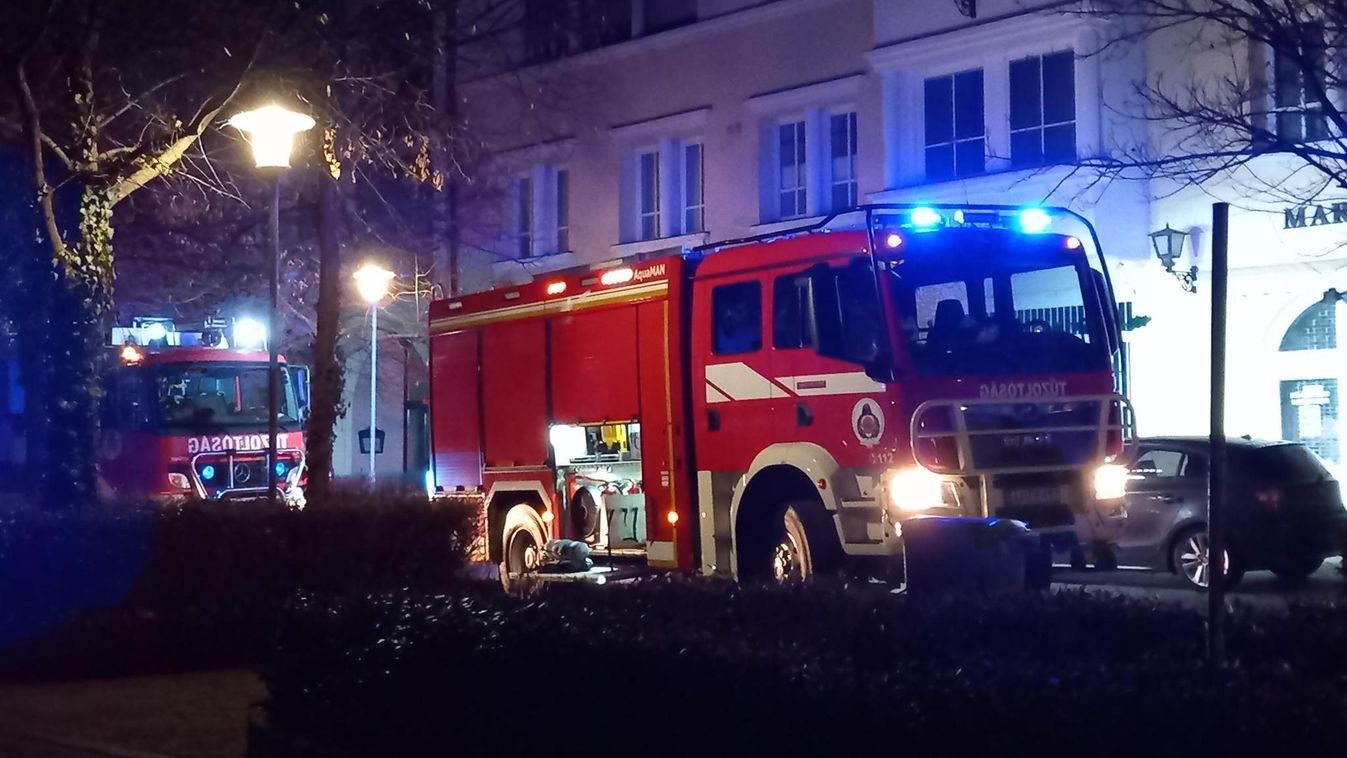 Tűz ütött ki Sopronban a Várkerület egyik társasházában - Mentő is a helyszínen - fotók Kép