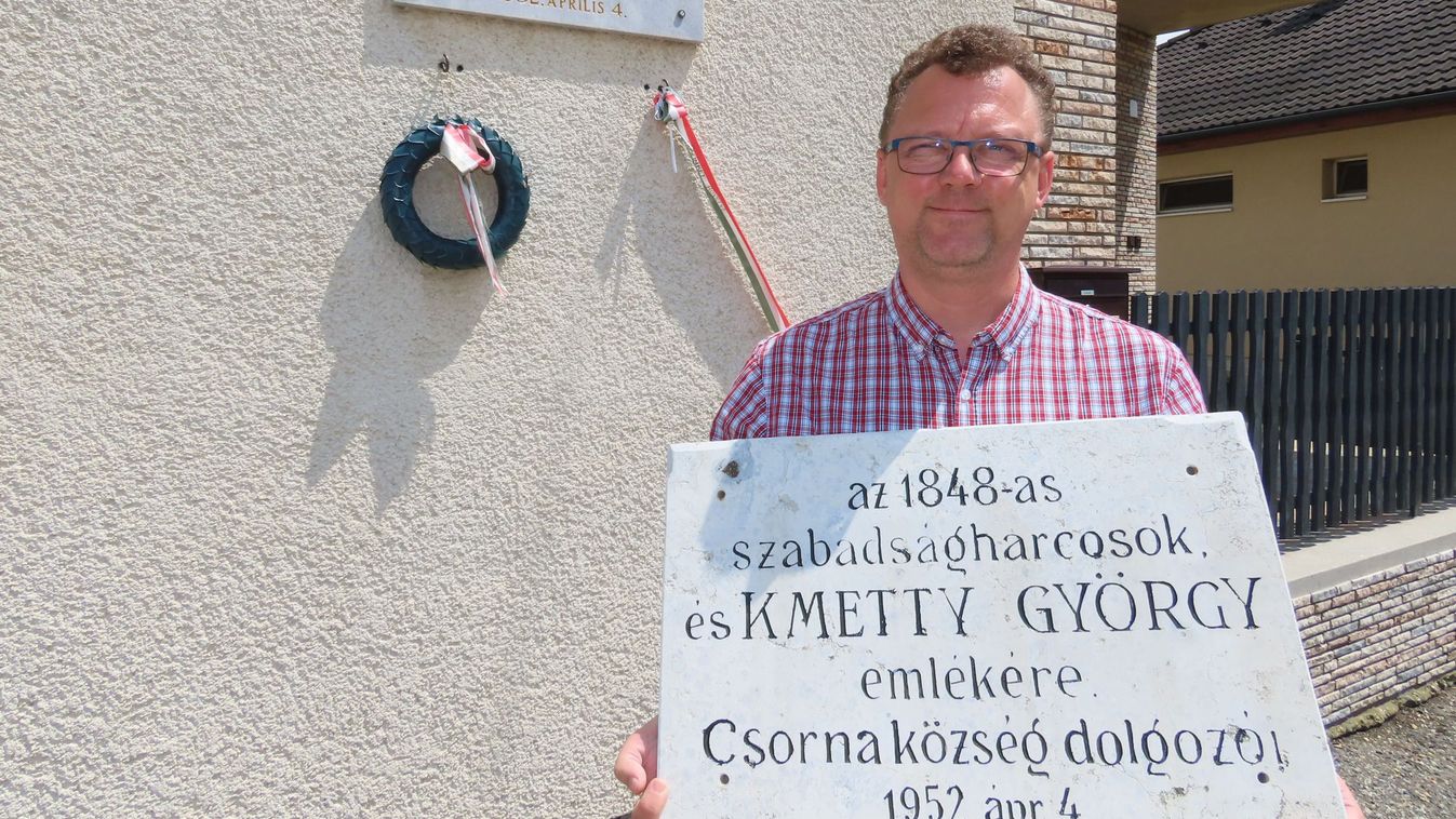 Csornai padlásról került elő a csornai csata 1952-es emléktáblája