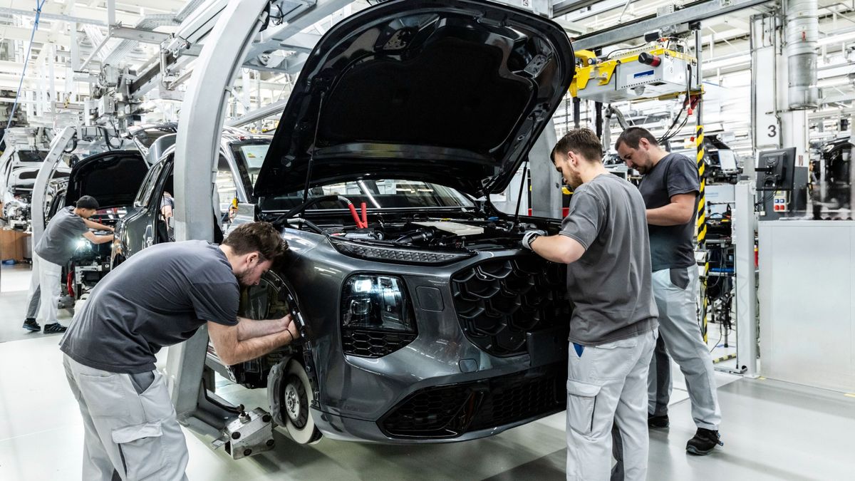 Újabb hírek a győri Audi gyár bezárásról - A német üzemek nagyobb veszélyben vannak