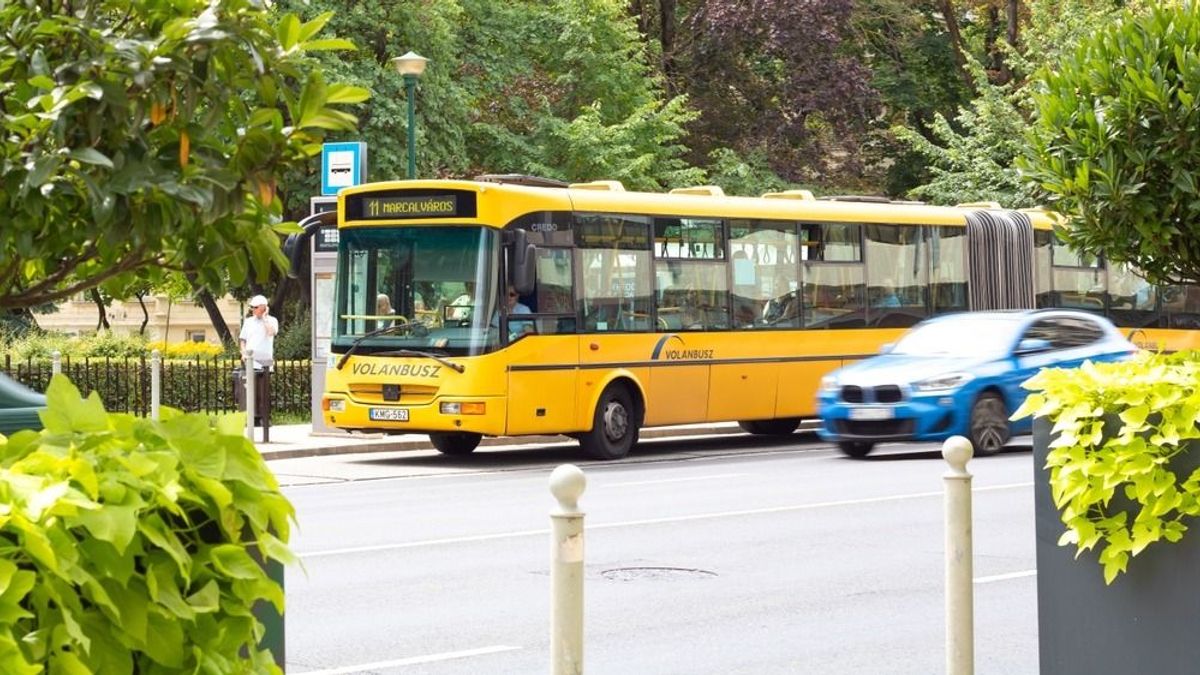 Péntektől újra módosul a buszok menetrendje a Zrínyi út felújítása miatt + térkép