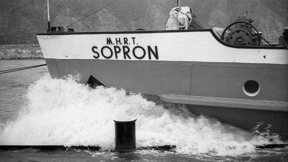 A „Sopron” – a magyar hajózás legendás vontatója - Fotókon is megmutatjuk!