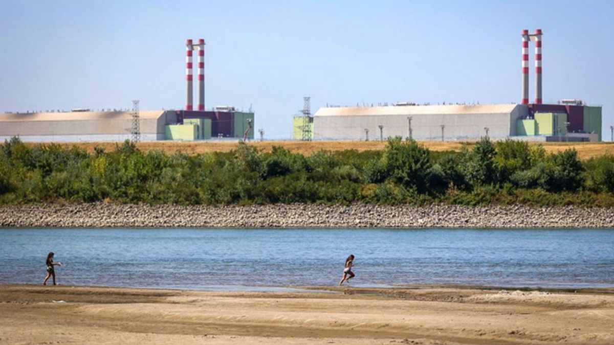Hosszú ideig leállhat a Paksi Atomerőmű, nem érkezik utánpótlás a Dunán