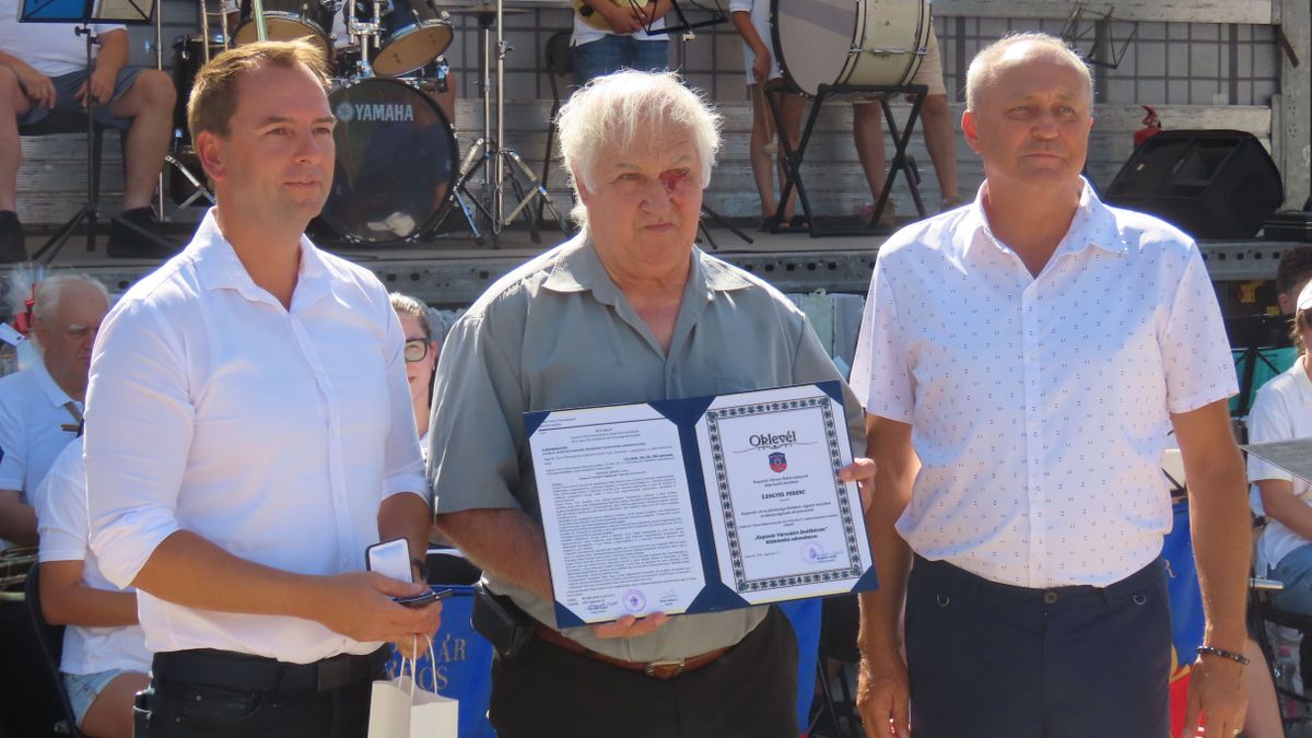 Kitüntették a közösség önzetlen segítőit a Garta Napon, Kapuváron - fotók, videó