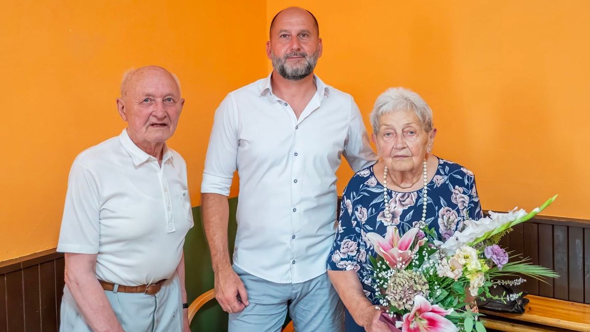 Magdi nénit és Gyula bácsit ünnepelték Farádon - fotó