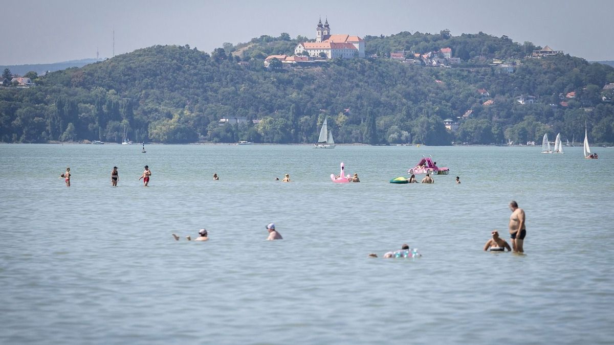 Már augusztus 20. után sem ürül ki a Balaton – egyre hosszabbra nyúlik a szezon