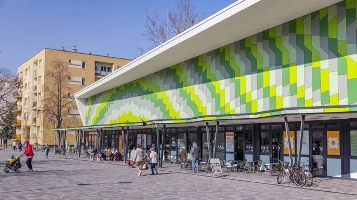 Mutatjuk, hogyan alakul a parkolás és a Vásárcsarnok nyitvatartása az ünnepi hosszú hétvégén