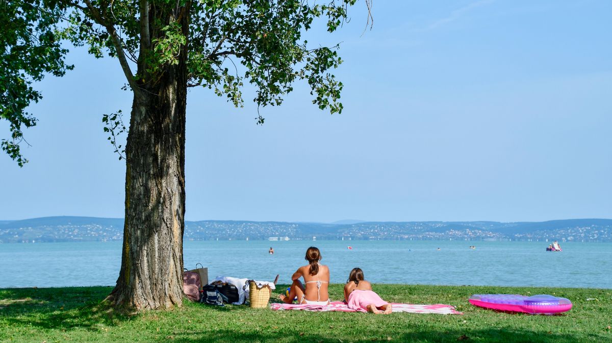 A legtöbb vízi baleset megelőzhető lenne: ezekre figyeljünk a strandon