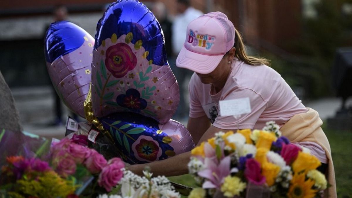 Egymás után búcsúznak a világsztárok Dolly Partontól: megható üzenetek árasztották el a közösségi oldalakat