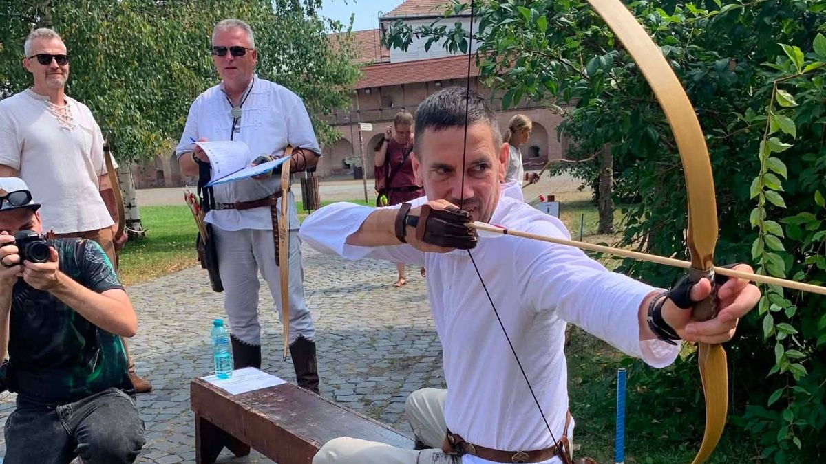 Íjászok lövik át a Kis-Rábát szombaton, Kapuváron