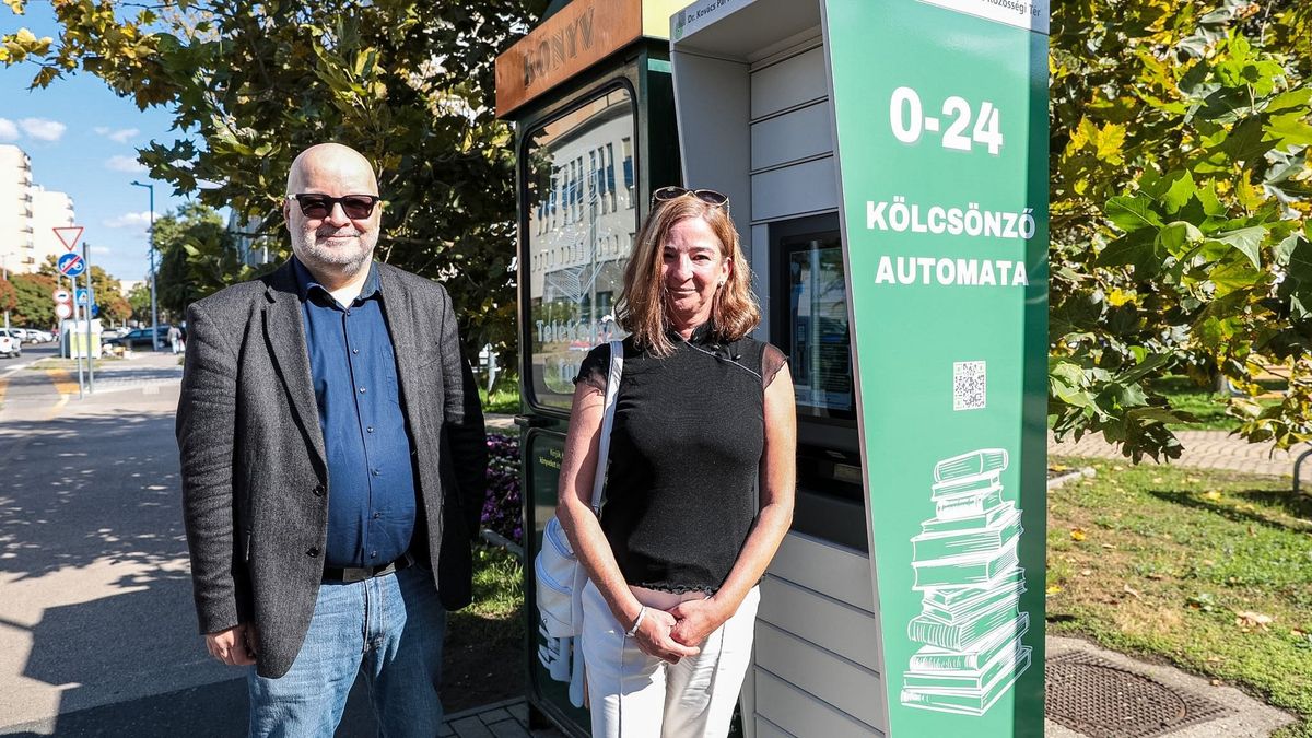 Éjjel-nappal kölcsönözhetünk könyvet Győrben – egyre népszerűbbek a könyvtár automatái