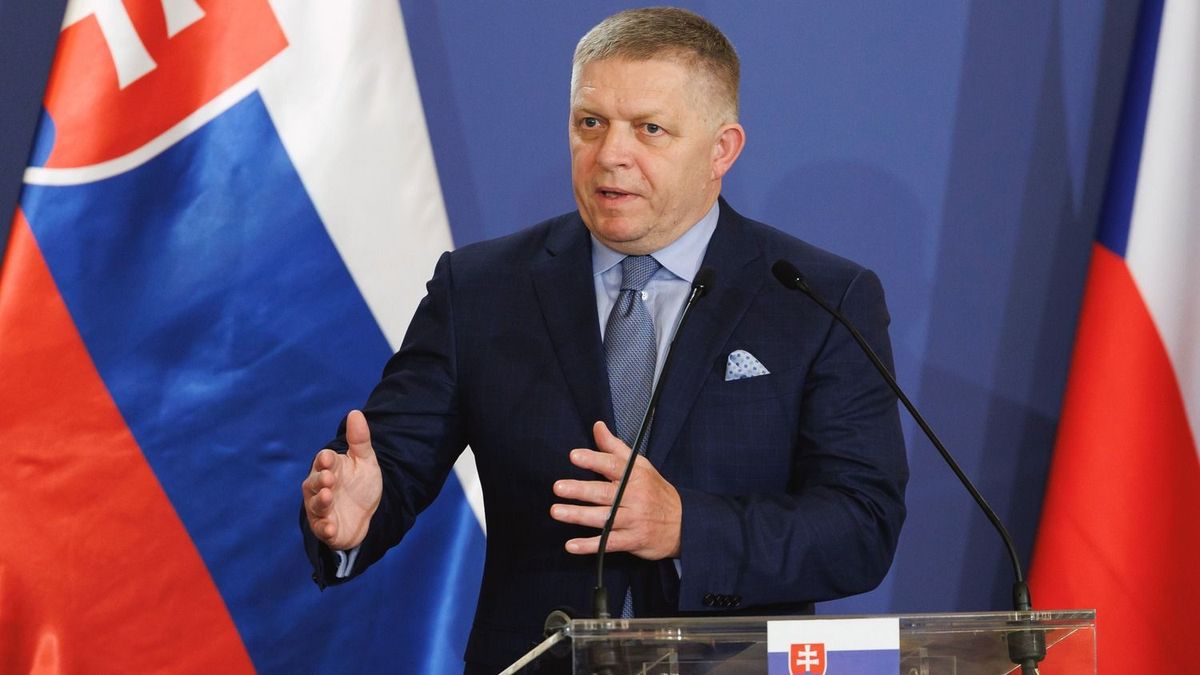 Robert Fico a háborúról: „Ez nem a mi háborúnk” – Szlovákia kimaradna