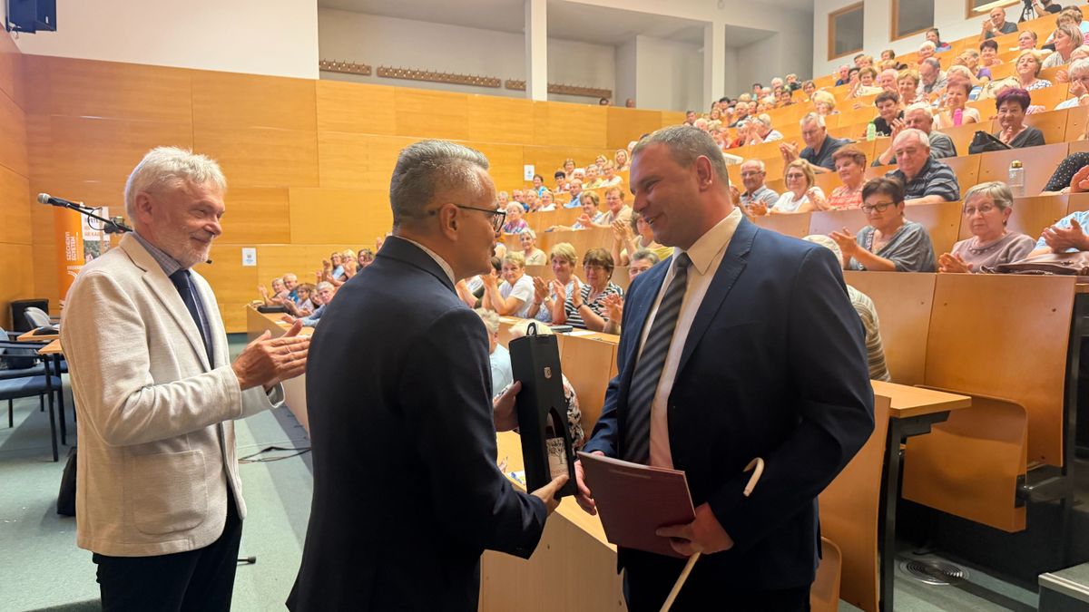 A Nyugdíjas Egyetem elrajtolt Mosonmagyaróváron: a mosás titkairól tudhattunk meg többet - fotók