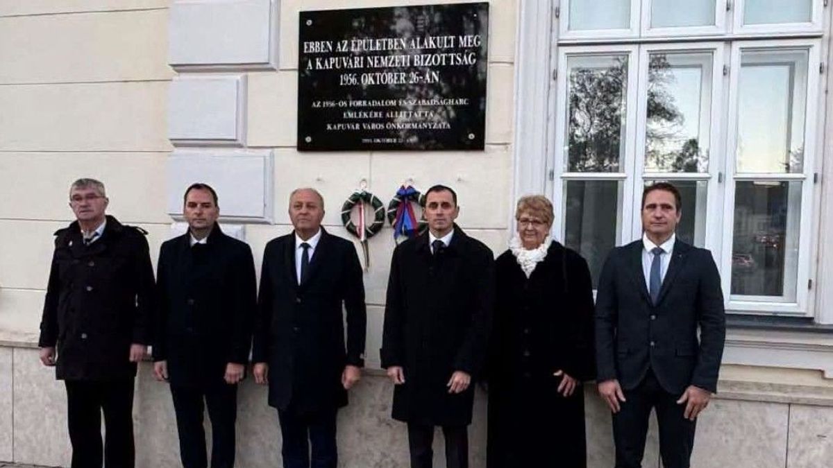 Az iskolában alakult meg a nemzeti bizttság Kapuváron, emlékeztek a hősökre