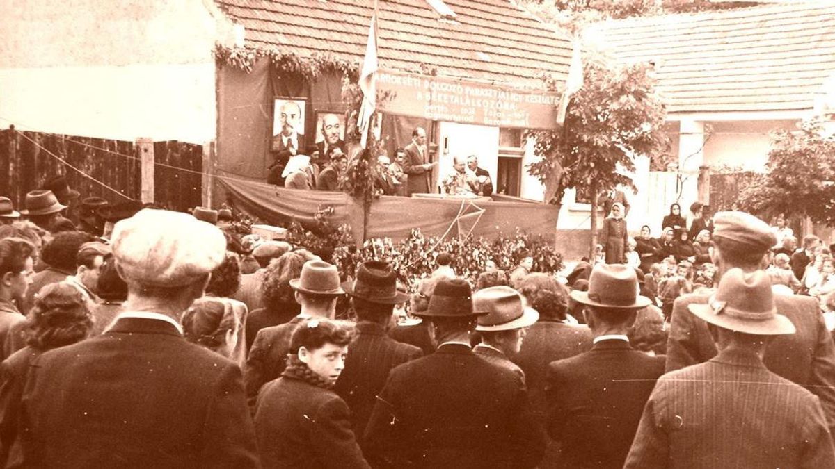 Békés felvonulás volt Tárnokréti 1956-os forradalma, a menekülők elárasztották a falut