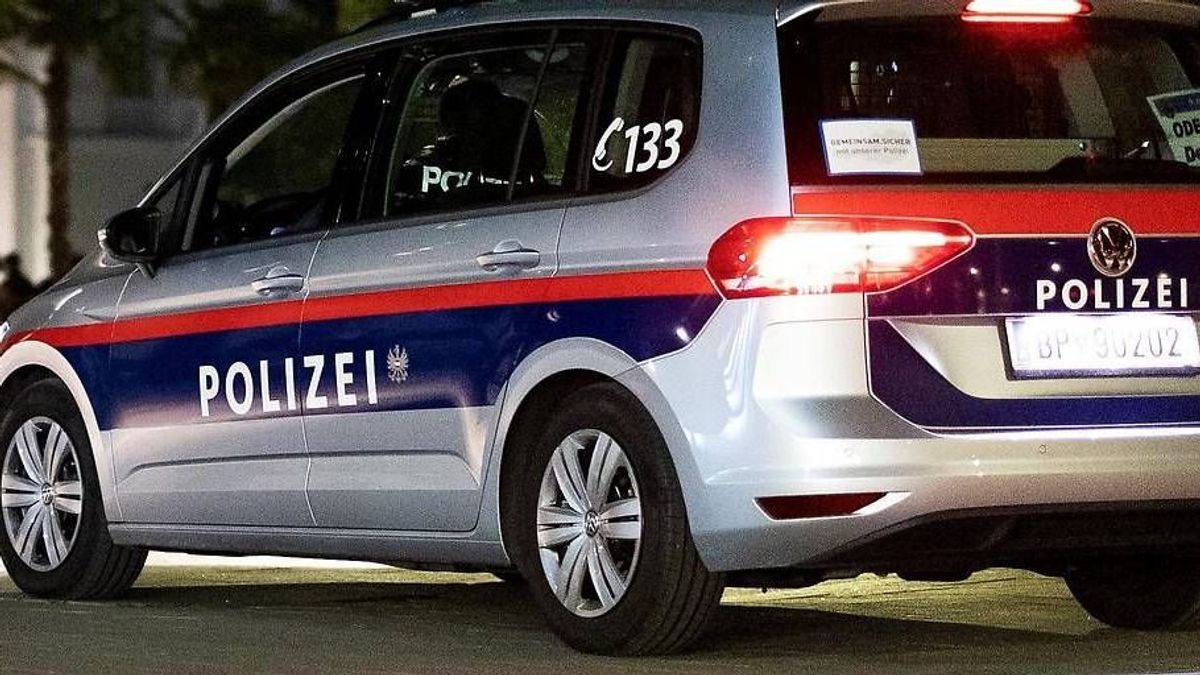 Halloweeni zavargásokra uszítanak Bécsben: machetét és lőfegyvereket találtak