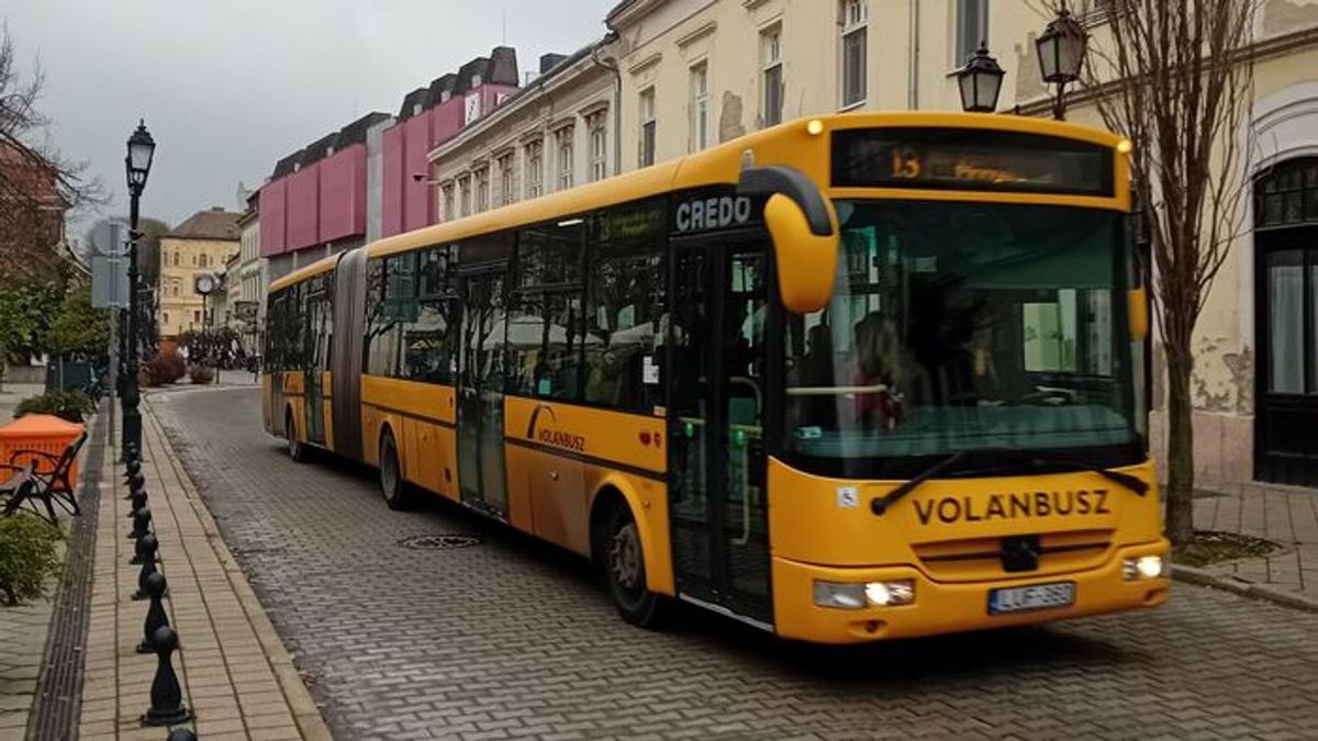 Nyolc év helyett csak két éves pályázatot ír ki Győr a buszközlekedésre - Tóth Péter alpolgármester elmondta lapunknak, miért a változtatás