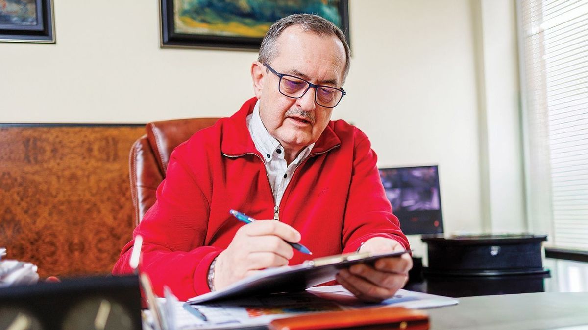 Nem csak nyelvet tanít, jövőt is tervez az IHH